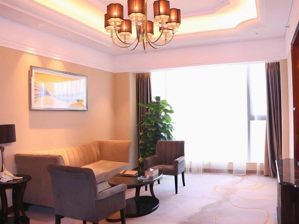 Wyndham Grand Plaza Royale Xianglin Shaoyang Ξενοδοχείο Εξωτερικό φωτογραφία
