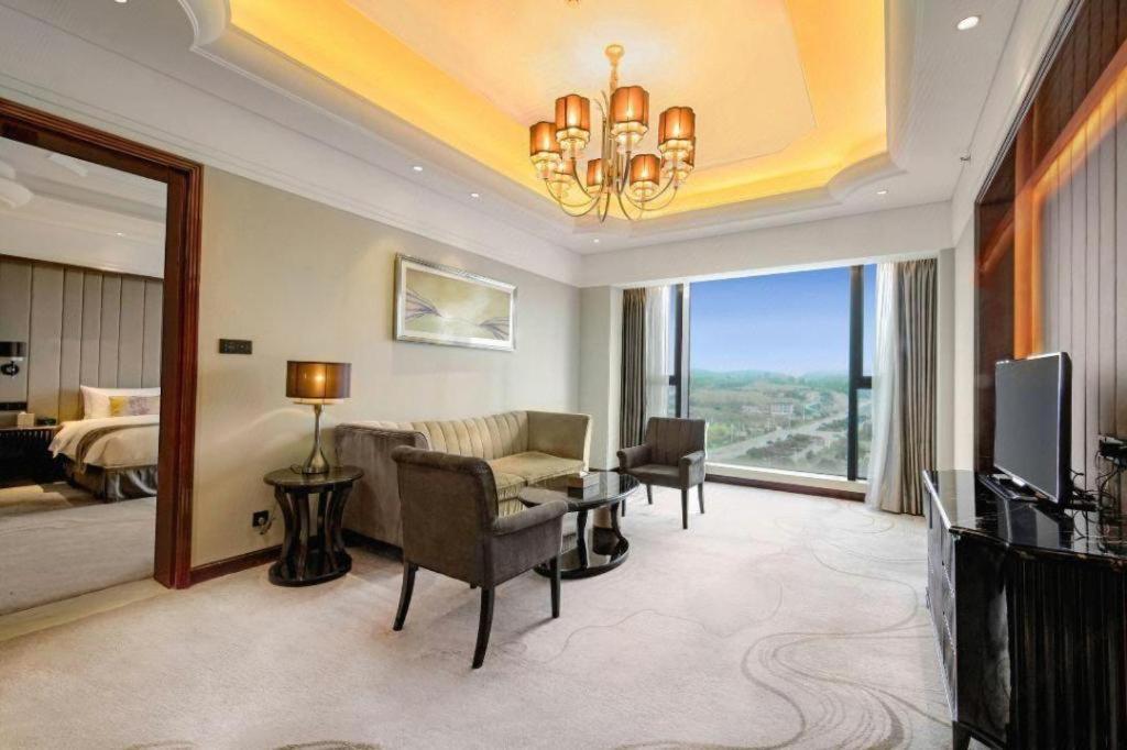 Wyndham Grand Plaza Royale Xianglin Shaoyang Ξενοδοχείο Εξωτερικό φωτογραφία